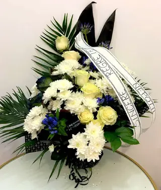 Buchet funerar 3