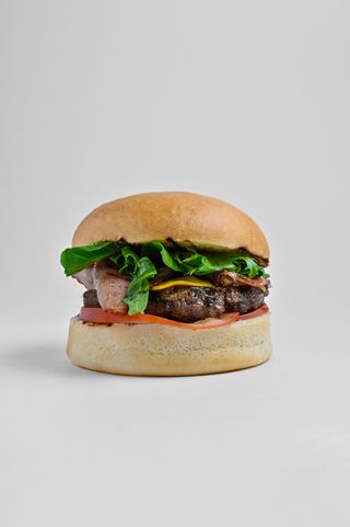 Անգուս բուրգեր պանչետայով 250գ