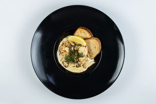 Соте з креветкам та мідіями 300г