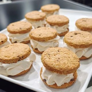 Cookies ai cereali con gelato di castegne