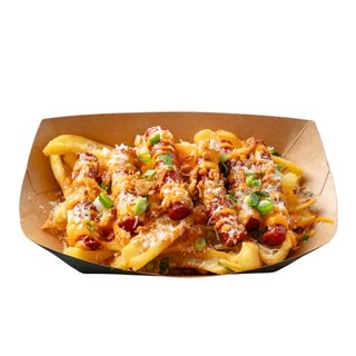 Cheesy fries cu cârnăciori
