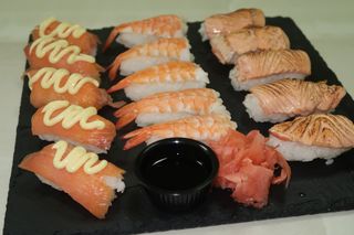 Сет Нигири - 15 броя