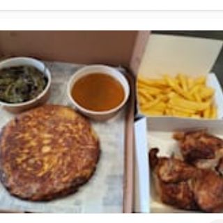 Pollo Asado Con Pimientos Fritos