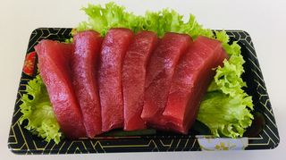 Sashimi Atum (12 peças). 