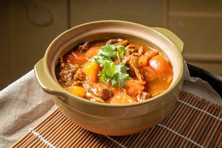 68 Manzo con pomodoro al tegamino