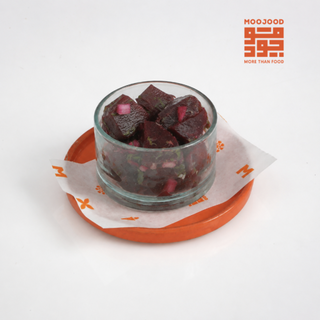  Salade de Bettrave, raisin et capres   
