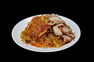 376 Spaghetti di soia pollo con piccanti