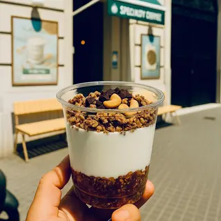 Combo Porridge or Greek Yogurt +Juice