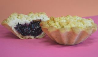 Корзинка з смородиною