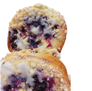 Drożdżówka z serem i owocami