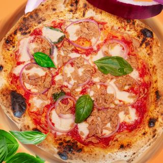 Pizza Tonno E Cipolle