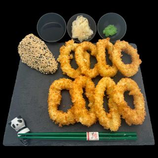 Kalmary w tempurze z ryżem 10 szt.