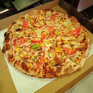 Фамилна пица Тоскана (1250г)