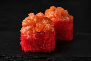 Каліфорнія з спайсі лососем (280г)