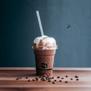 Ice choco-cookie latte