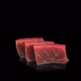 055. Sashimi De Atún 