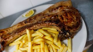 Chuleta De Cerdo A La Brasa (Ración)