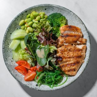 Боул с курицей (370 гр.)