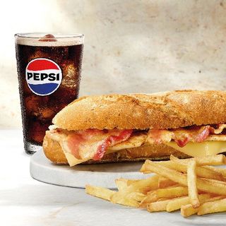 Menú Lomo Con Queso Y Bacon