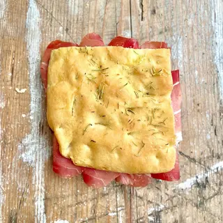 La Focaccia e Prosciutto