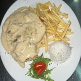 Piletina u sosu od vrganja  250 gr