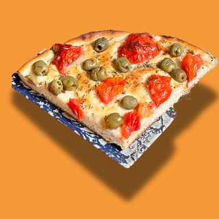 Focaccia pomodoro e olive