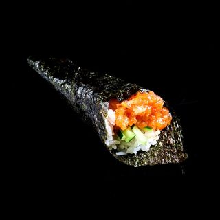 Temaki spicy salmon 