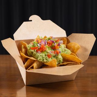 Nachos Caseros Con Guacamole