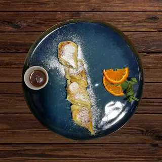 Налисники з яблуками та карамельним топінгом (150/100г)