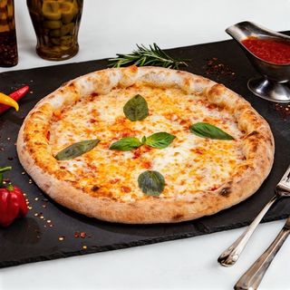 Pizza Margherita Ø 32cm1