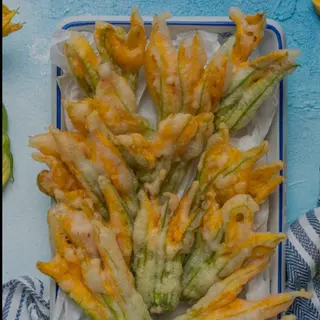 Fiori di zucca fritti (stagionali).
