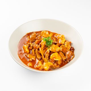 Kotlić s tri vrste mesa