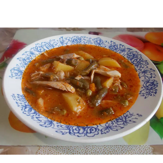 Зелен фасул с пилешко на фурна 