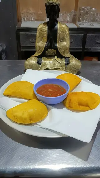 Empanadas De Pollo (1 Ud.)