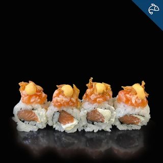 Uramaki salmon cube