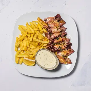 Lignje na žaru, krumpir s blitvom i tartar