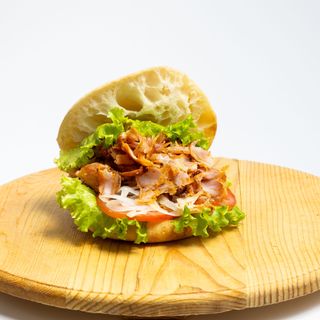 Pileći kebab u lepinji