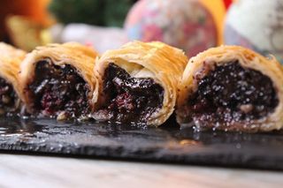 Pita sa suvim šljivama