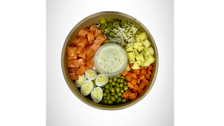 Sałatka Olivier z łososiem