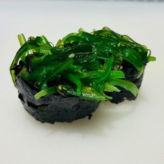 307. Gunkan de Wakame (2 Pzs.)