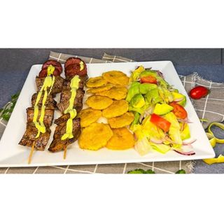 Plato combinado de combinado de chuzo