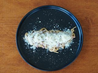 Італійська карбонара за автентичним рецептом