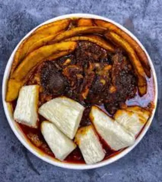 Ewa Agoyin With Beef And Plantain