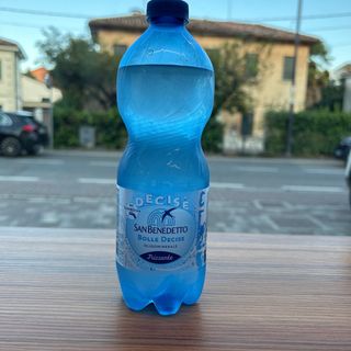Acqua frizzante 