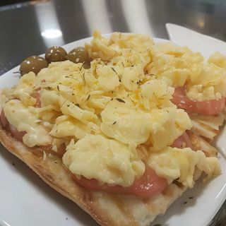 Tomate Restregado y Huevo Revuelto