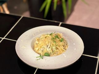 Тальятелле з куркою та грибами (320g)