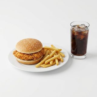 Combo Hamburguesa De Pollo Solo Carne