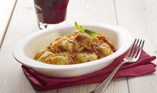 RAVIOLI POMODORO E BASILICO 300 g  (5418)