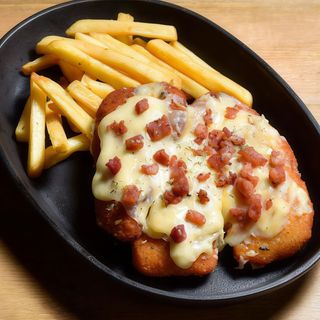 Milanesa Carbonara