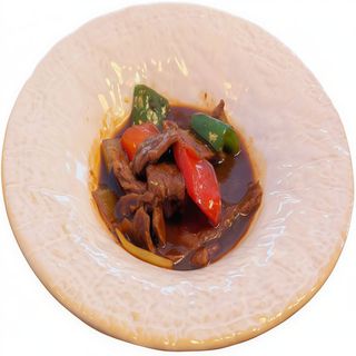 TERNERA CON PIMIENTO NEGRO